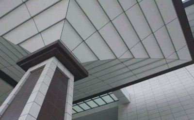 如何維護(hù)日常生活使用中的鋁單板幕墻