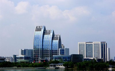 影響鋁單板價(jià)格的市場(chǎng)因素有哪些